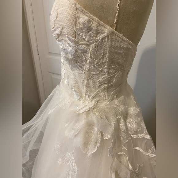 Wedding dress WTOO warren - Picture 5 of 11